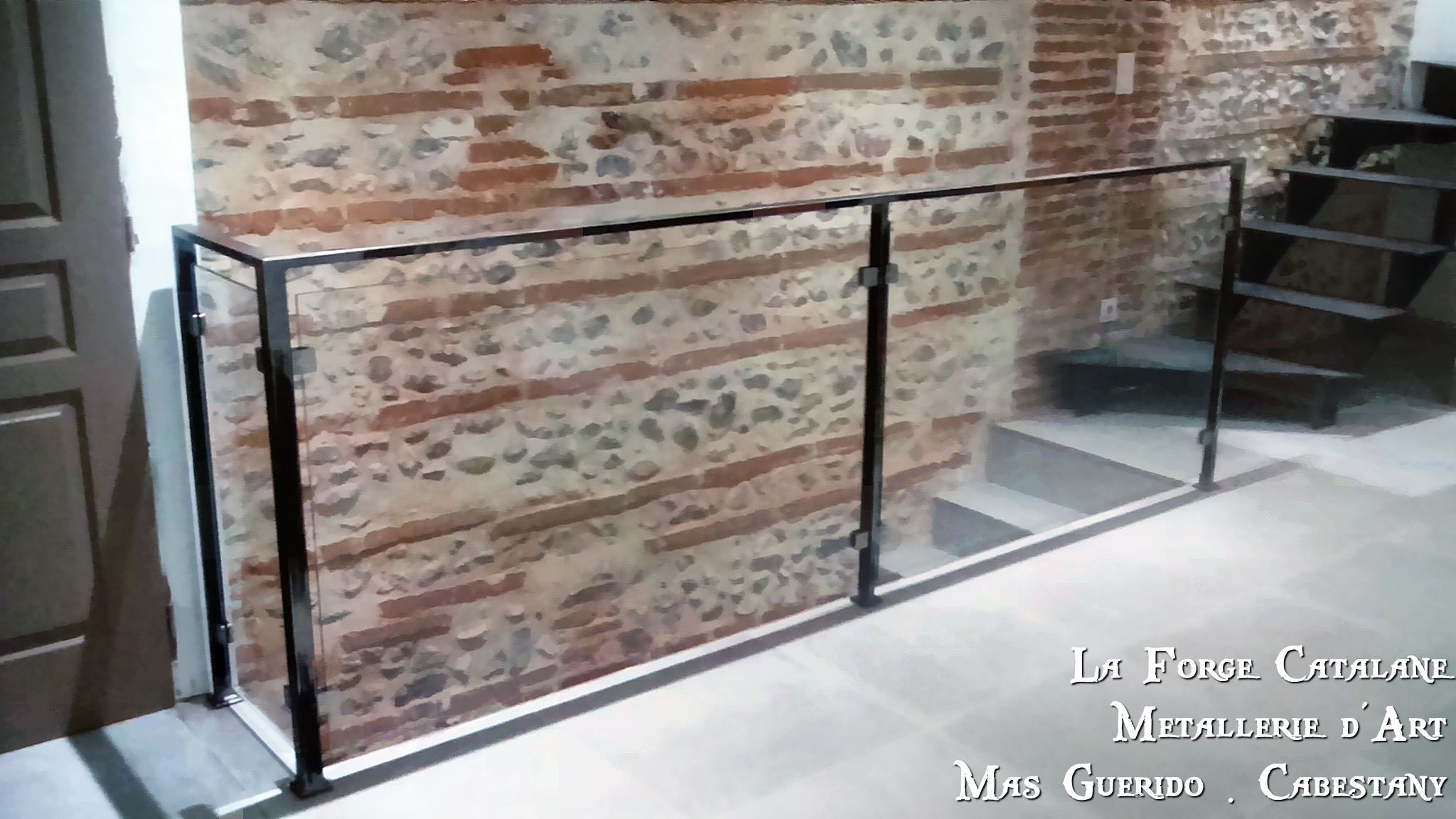 rampant remplissage verres forge catalane.jpg